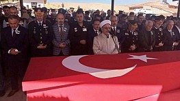 Rize'de Vatandaşa Yardım Ederken Şehit Olan Uzman Çavuş Özsoy, Kayseri'de Toprağa Verildi